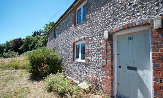 Eastbourne House | Wish Cottage