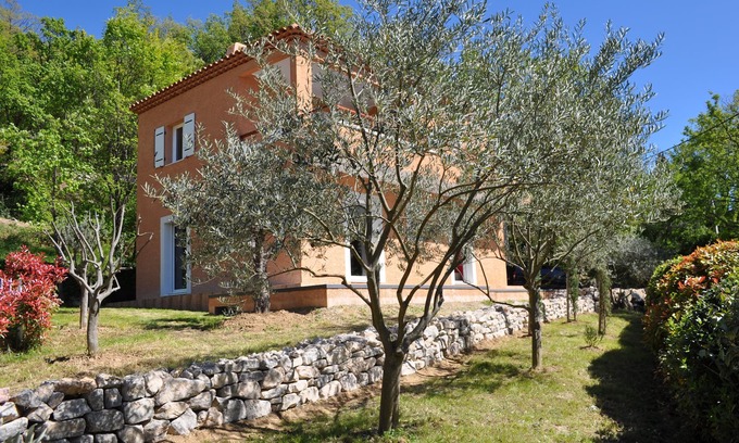 Bauduen Villa | With view on the lake of Ste Croix, contemporary villa for 8 people