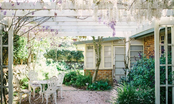 Eagle Heights Cottage | Witherby Cottage Tamborine Mountain