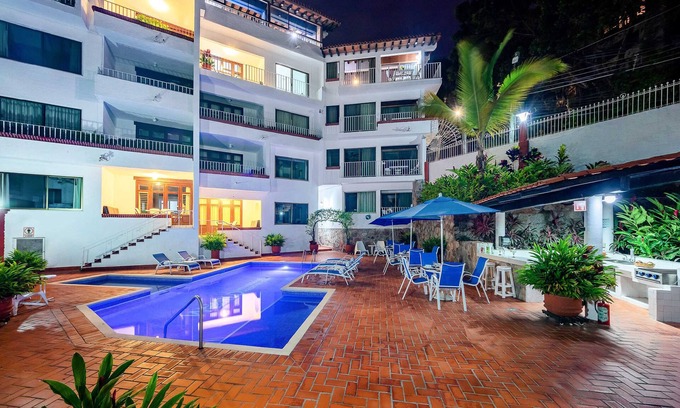 Alta Vista Resort | WIVC Alta Vista Condo - Stunning Views, Close to the Beach & Romantic Zone