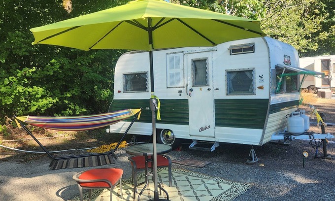 Monroe House | Wizard of Oz themed, Vintage 1967 Aloha Camper/Glamper!