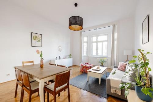 Rudolfsheim-Funfhaus Apartment | Wohnung Nahe Schönbrunn