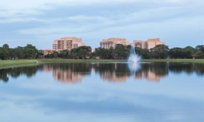 Survey Creek Resort | Wondeful 2 Bedroom Deluxe VIP at Club Wyndham Palm-Aire January 15-22/2021