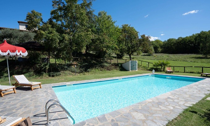 Cicogna Villa | Wonderful private villa for 10 guests with WIFI, private pool, A/C, TV, pets allowed and parking