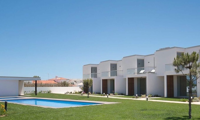 Sagres Villa | Wonderful Algarve Villa | Casa Sagres Sete | 3 Bedrooms | 5 Minutes Walk to Resort Centre & Beach | Sagres