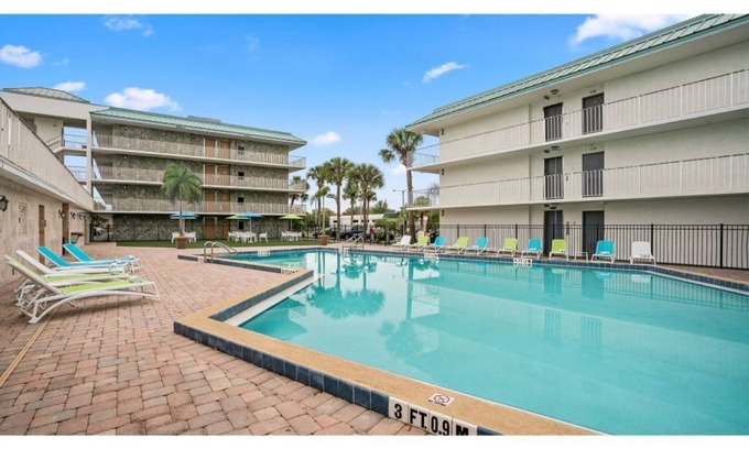 Historic Downtown Kissimmee Resort | Wonderful Apt Hotel with Pool in Kissimmee 2