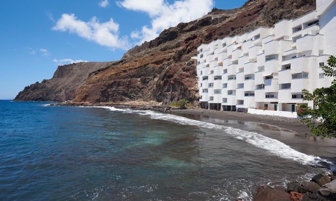 Santa Cruz de Tenerife Apartment | WONDERFUL Beach Apartment in Paradise