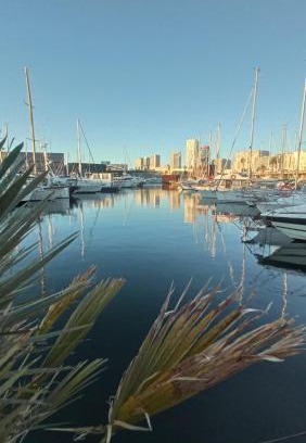 Sant Adria de Besos Boat Rental | Wonderful boat experience for families and friends