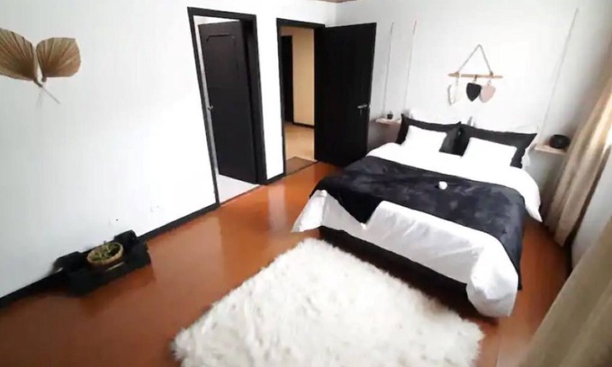 Usaquen Ski Chalet | Wonderful House so close to the Mall Unicentro
