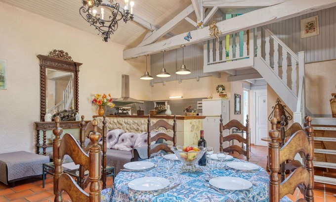 Gaillan-en-Medoc House | Wonderful private villa for 6 people with WIFI, TV, terrace and pets allowed