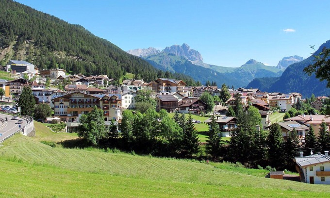 Vigo di Fassa House | Wonderful private villa for 9 people with WIFI, TV, balcony, pets allowed and parking