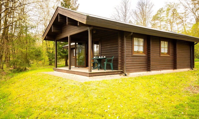 Bad Arolsen House | Wonderful private villa for 4 guests with WIFI, TV, terrace, pets allowed and parking