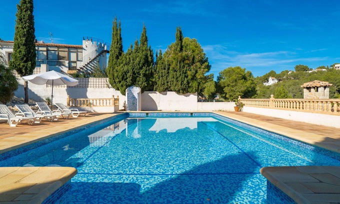 La Sabatera House | Wonderful private villa for 6 people with private pool, A/C, WIFI, TV and terrace