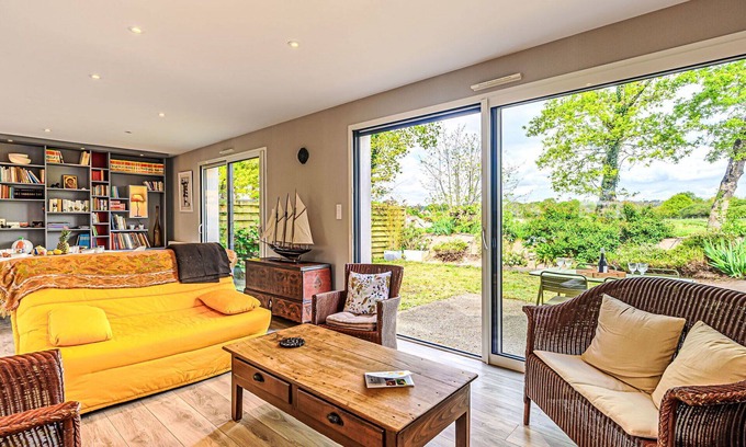 Bono House | Wonderful private villa for 6 guests with WIFI, TV and parking