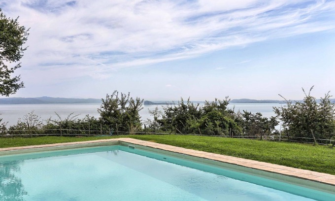 Gradoli Villa | Wonderful private villa with WIFI, private pool, TV, veranda, panoramic view and parking