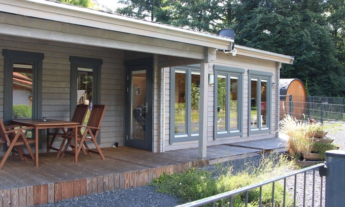 Alpenrod House | Wonderful private villa for 4 people with TV, terrace and parking