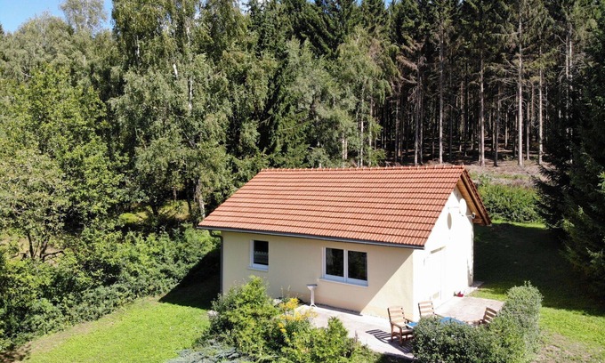 Goldlauter House | Wonderful private villa for 4 guests with WIFI, TV, terrace and pets allowed