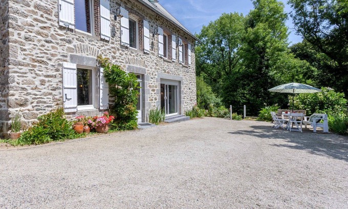 Coutances House | Wonderful private villa for 6 people with WIFI, TV and terrace