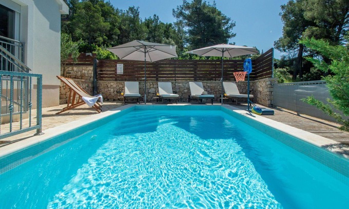 Bilice House | Wonderful private villa for 8 people with A/C, WIFI, private pool, TV, terrace and parking