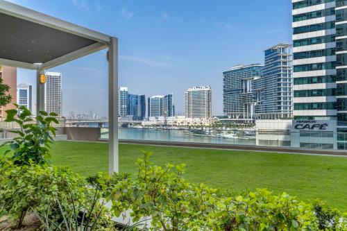 Downtown Dubai Hotel | Wonderful Reva Aparthotel Downtown