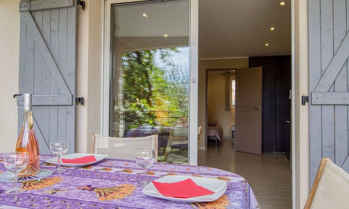 Bauduen Villa | Wonderful villa for 4 guests with WIFI, A/C, TV, terrace, pets allowed and parking