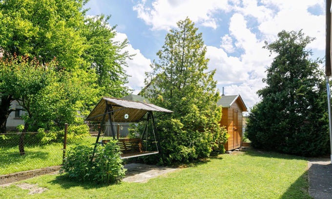 Balatonfenyves House | Wonderful villa for 6 guests with WIFI, A/C, TV and terrace