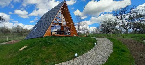 Giulesti Ski Chalet | Wood & Bricks Chalet