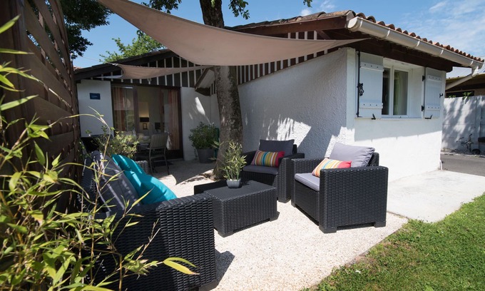 La Teste-de-Buch Ski Chalet | Wood chalet with garden 3 miles away from the Pyla dune and Arcachon