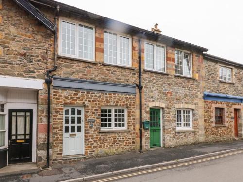 Lynton House | Wood Cottage