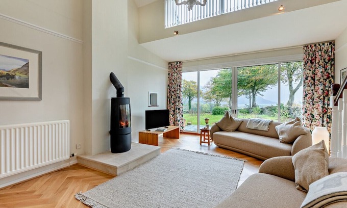 Loweswater House | Wood End - Three Bedroom House, Sleeps 6