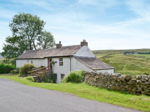 Limestone Brae House | Woodbine Cottage