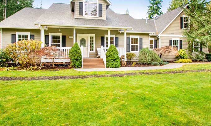 Camano Island House | Wooded home with private hot tub, free wifi, game room & gorgeous grounds