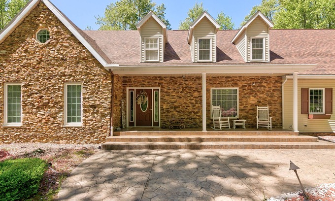 Austinburg House | Wooded Luxury Home