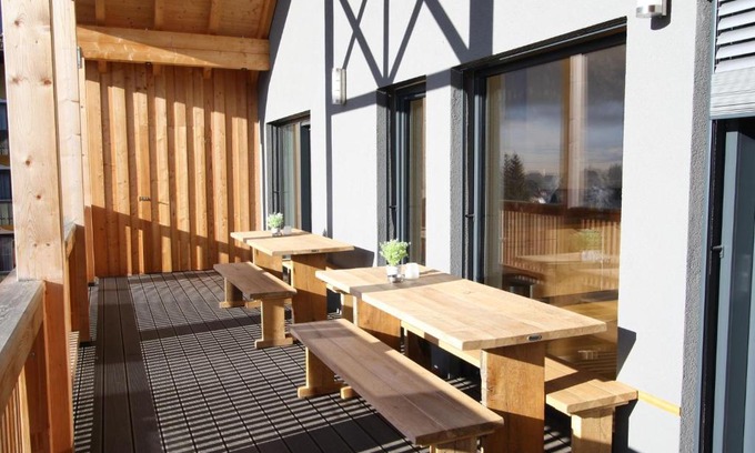 Mauterndorf Ski Chalet | Wooden chalet in Mauterndorf near Cross Country Meadows