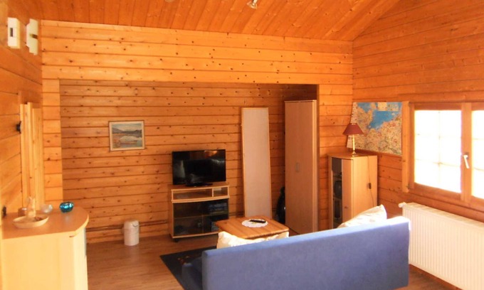 Klein Upahl House | Wooden house on the lake, Germany