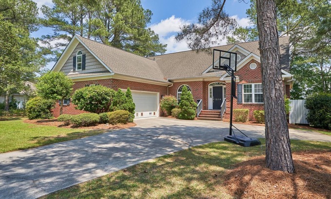 Vass House | Woodlake House