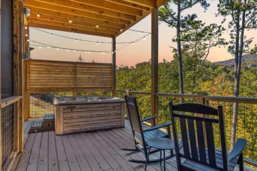 Gatlinburg - Pigeon Forge House | Woodland Cove