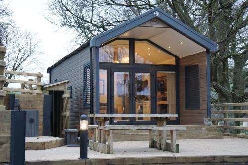 Llandrindod Wells House | Woodland Escape