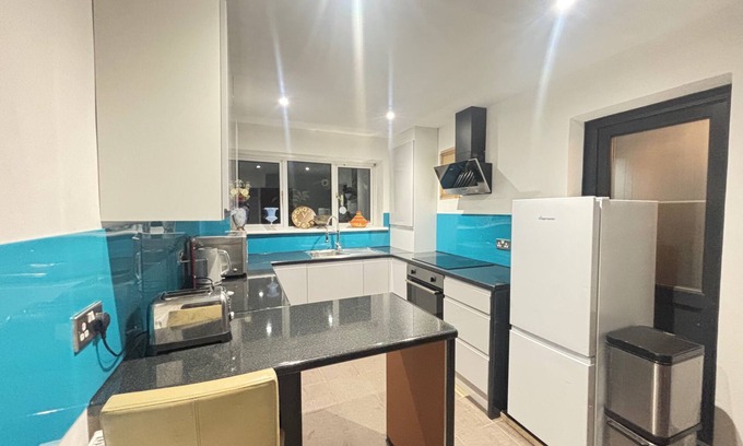 Lacey Green House | Woodland Retreat in High Wycombe