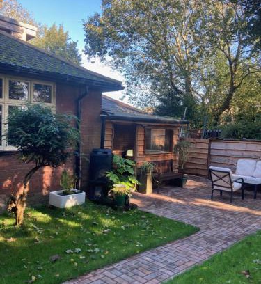 Hopton House | Woodland Retreat, Market Lane, Blundeston, Lowestoft