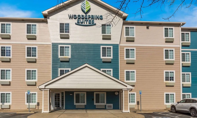 Evansville Hotel | WoodSpring Suites Evansville East