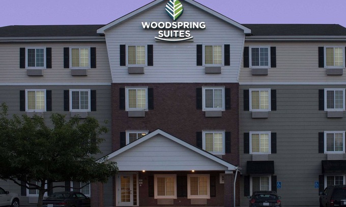 Liberty Hotel | WoodSpring Suites Kansas City Liberty