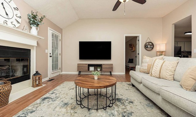 Centerville House | Woodsy 3BR | Monthly Discounts | Pet Friendly