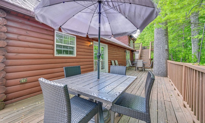 Sloans Valley Cabin | Woodsy Kentucky Escape w/Game Room & Lake Access!
