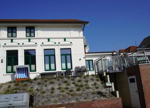 Wangerooge House | WoogeElisa - Ehrwürdige Dorfvilla in Strandnähe