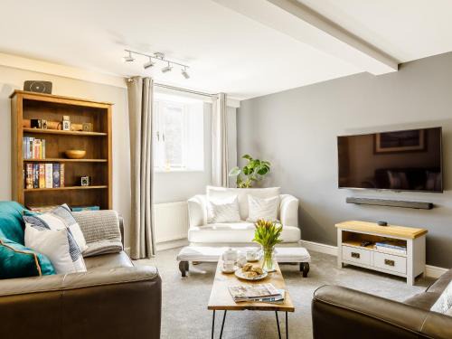 Kemble House | Wool Loft