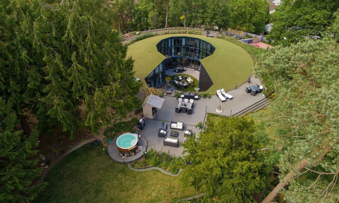 Sidmouth House | Woolbrook Reservoir - An occasion home like none other, the perfect place for celebrations and out