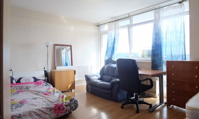 Woolwich Riverside Apartment | Woolwich short or long term apartment