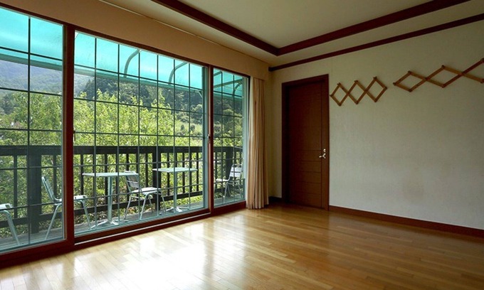 Jecheon House | Worak Pensionville Manet's House