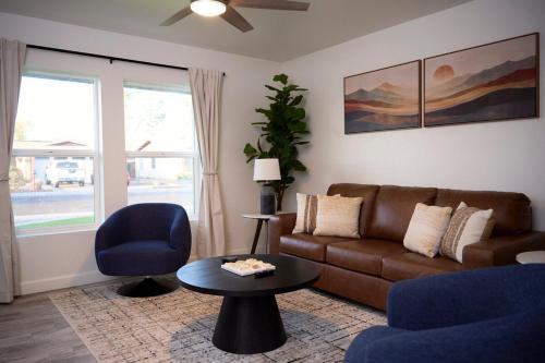 Gilbert House | Work and Play Retreat with Pool